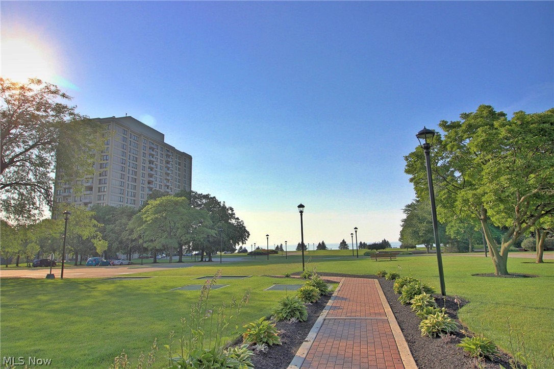 Bratenahl Place Condo - Residential