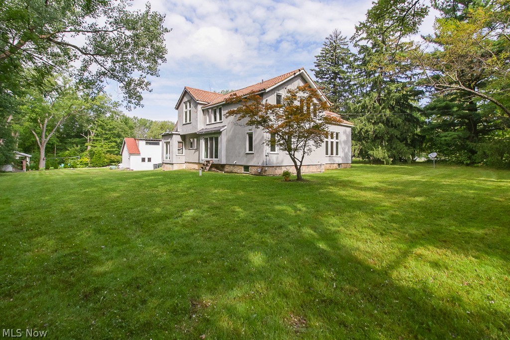 Lander Mdws - Residential