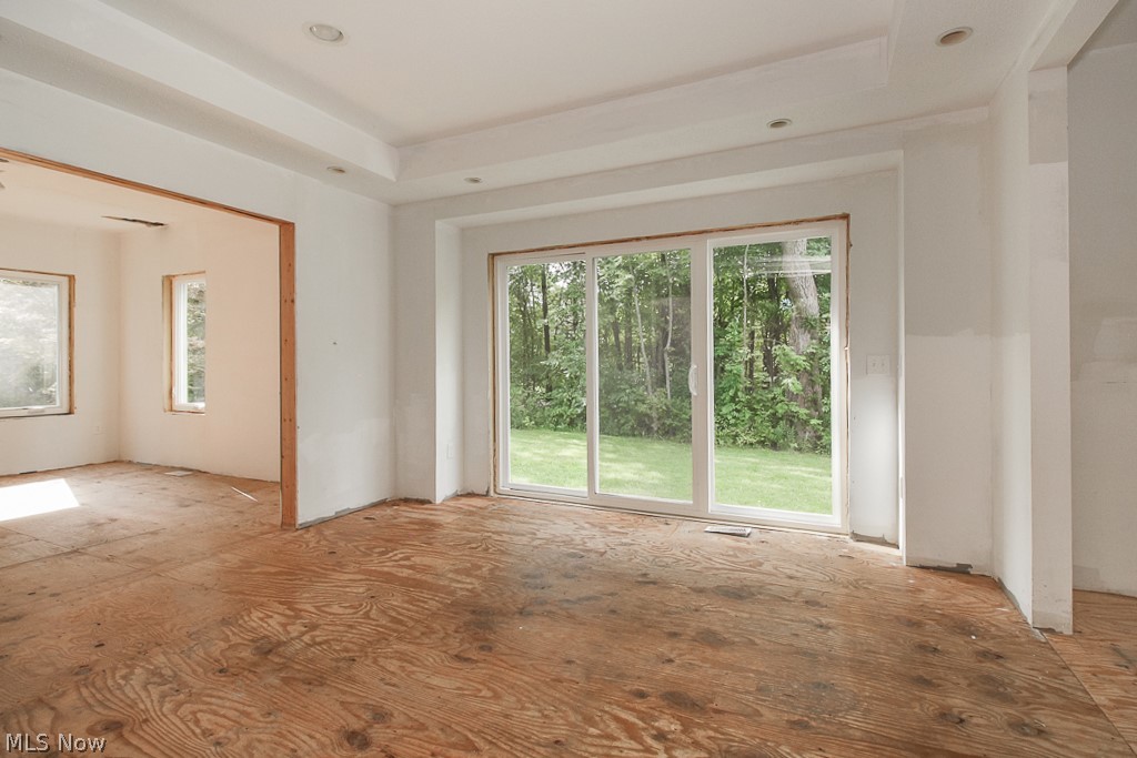 Lander Mdws - Residential