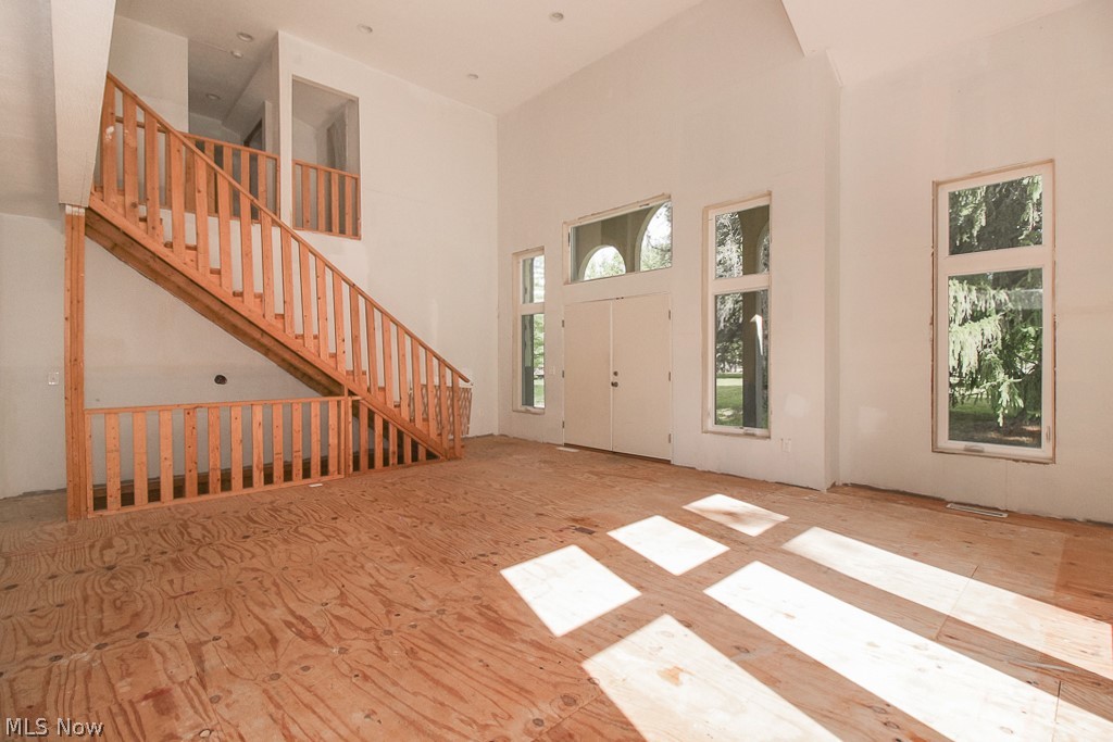 Lander Mdws - Residential