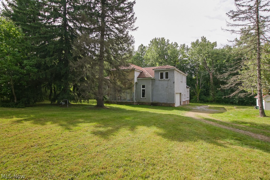 Lander Mdws - Residential