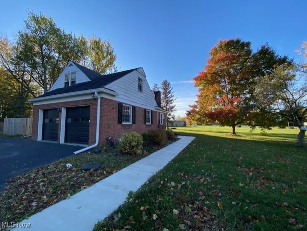 Photo of 4509 N US Highway 23, Fostoria, OH 44830 (MLS # 5167507)