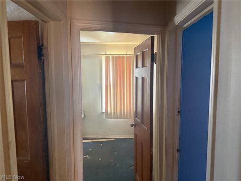 Tiny photo for 17105 Lotus Drive, Cleveland, OH 44128 (MLS # 5190259)