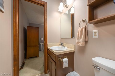 Tiny photo for 380 Orchardview Road, Seven Hills, OH 44131 (MLS # 5187844)