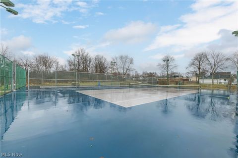 Tiny photo for 380 Orchardview Road, Seven Hills, OH 44131 (MLS # 5187844)