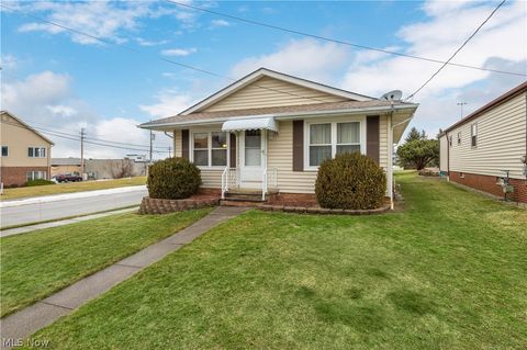 Tiny photo for 380 Orchardview Road, Seven Hills, OH 44131 (MLS # 5187844)