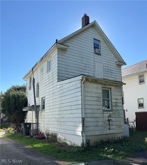 Tiny photo for 820 Aberdeen Street, Akron, OH 44310 (MLS # 5251797)