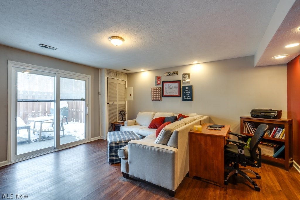 Woodland Lake - Residential