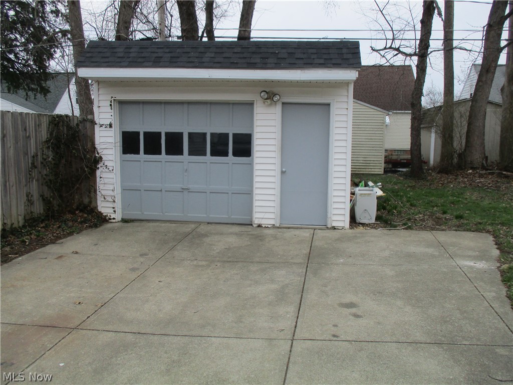 Brown-Irving Co S State-Way H - Residential