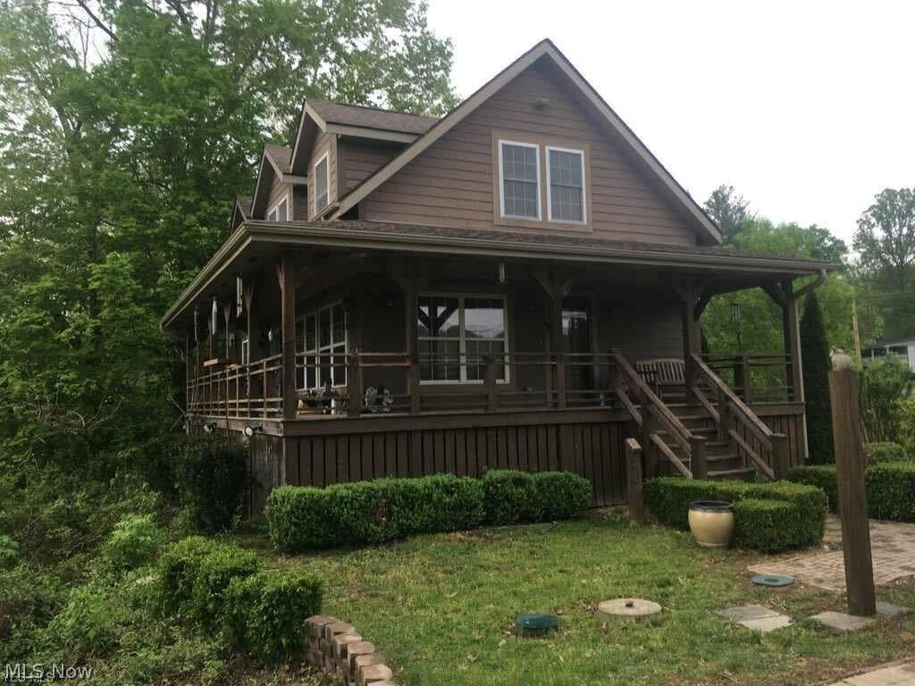Ready to get out of the city, and enjoy your own slice of heaven? This beautifully built and designed craftsman style home with a view of the water from every room will be perfect for you! When you walk in the door you will appreciate the fine craftsmanship on the solid hardwood flooring and custom trim, granite countertops, and the very well thought out floor plan. Open concept kitchen and living room, First floor Master bedroom and laundry room. As you walk to the second on the custom design and build stair case you will come to an amazingly peaceful and private reading nook with a view of the water, to your right and left you will find large bedrooms with lots of closet and storage space. On the exterior you have hardy board siding, that is extremely durable. The crawl space is not you average either, it has a concrete floor and 36" of height for easy access to plumbing and leaves lots of room to store your kayaks or other outdoor entertainment items. As you walk around the front o