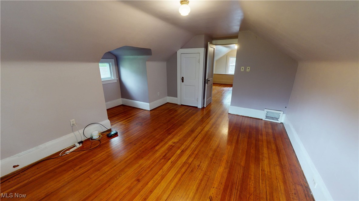 3261 Darrow Road, Stow, Ohio image 18