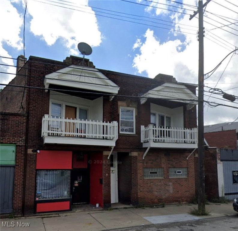 Income-producing 6-unit building in the heart of Cleveland's West Side, featuring 3 one-bedroom, one-bath , 2 two-bedroom, one bath apartments and 1 storefront. All apartment tenants are Section 8, paying their own electric and gas, while the owner covers water and sewer. Current rents: Unit 1 $840/month (month-to-month since 8/22), Unit 2 $839month, Unit 3 $810/month (month-to-month since 7/23), Unit 4 $974/month (lease expires 8/26), Unit 5 $999/month (month-to-month since 10/23), and the storefront $1,000/month (lease expires 7/26). Well-maintained and turnkey, this property offers reliable cash flow and excellent investment potential. Located on a bus line and just minutes from downtown, the airport, and freeway access, this building is a prime opportunity for investors seeking immediate income in a high-demand area. Gross rent is 65,544.00, Yearly expenses 12,749.00. Cap Rate of 11.73%
