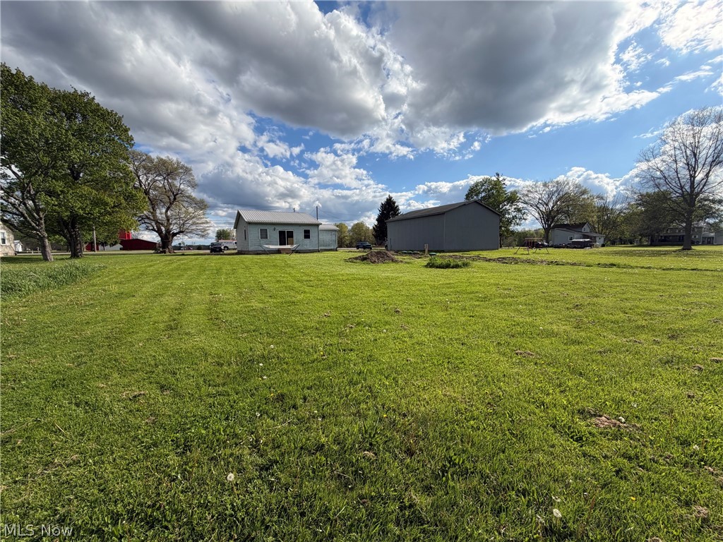 1993 Kinsman Road NE