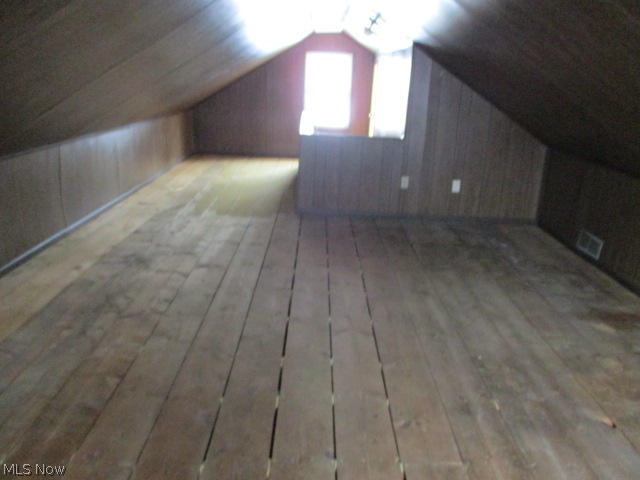 Spring Vly Cos 02 - Residential