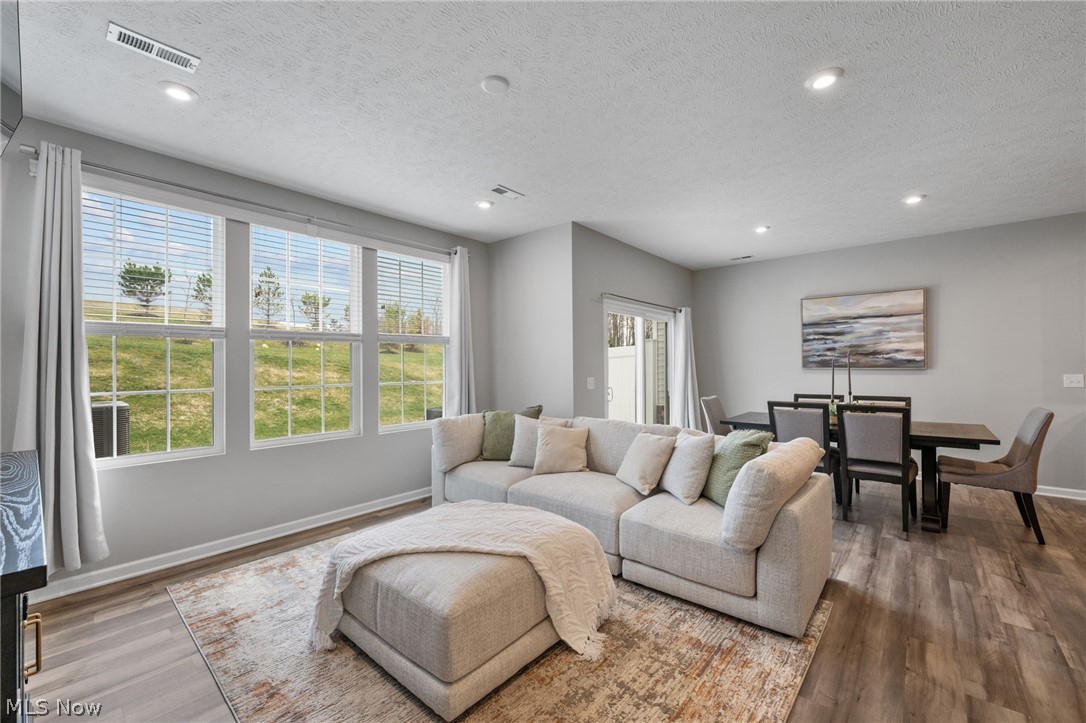 Renaissance Pk/Geauga Lake West - Residential