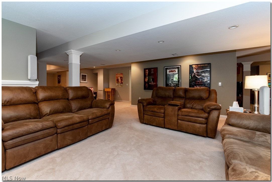 Macintosh Farms - Residential