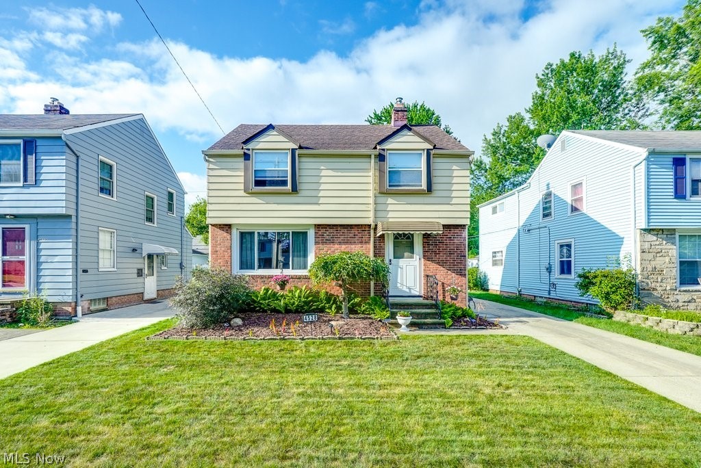 Curtiss Amber Companys - Residential