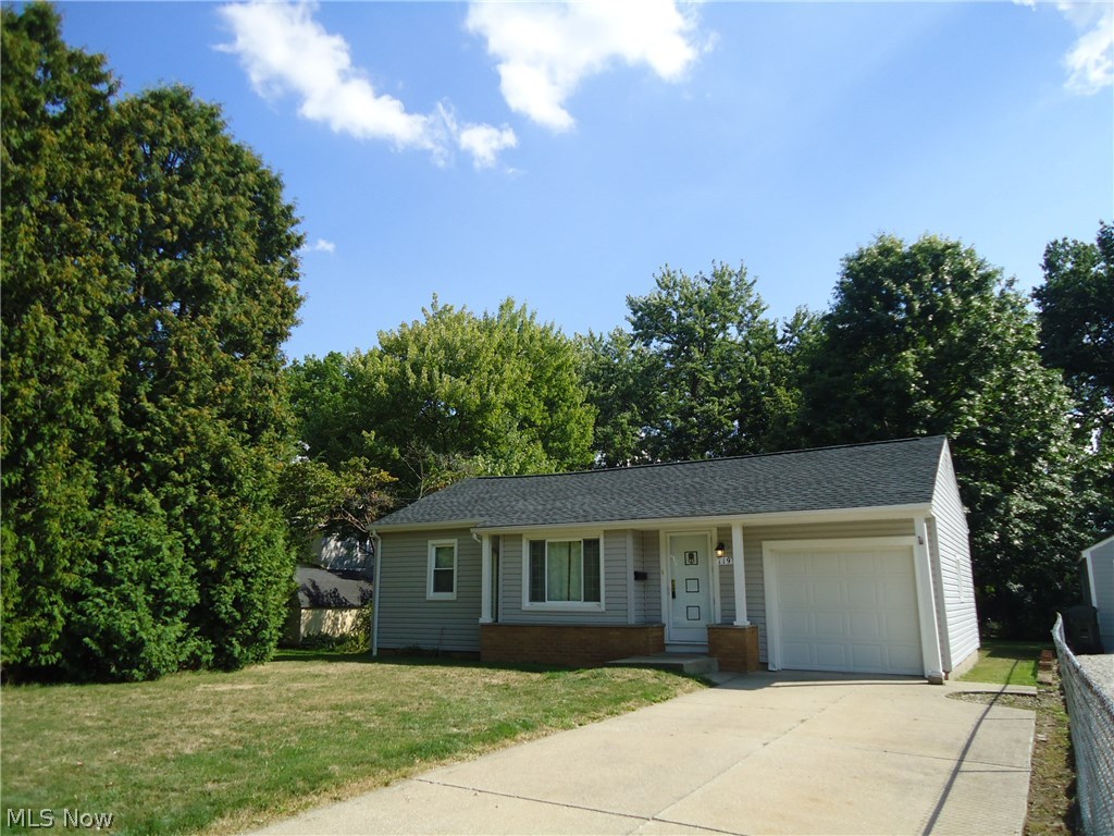 Well maintained Ranch style home in a great Wadsworth location! Close to shopping, freeway & schools. New dimensional roof & vinyl siding in past 2 years. Updated electric service, vinyl windows & central air. Large deck overlooks pretty yard. Rec room/3rd bedroom & full bath in basement. Attached garage too! 1 YEAR HOME WARRANTY PROVIDED BY SELLER.