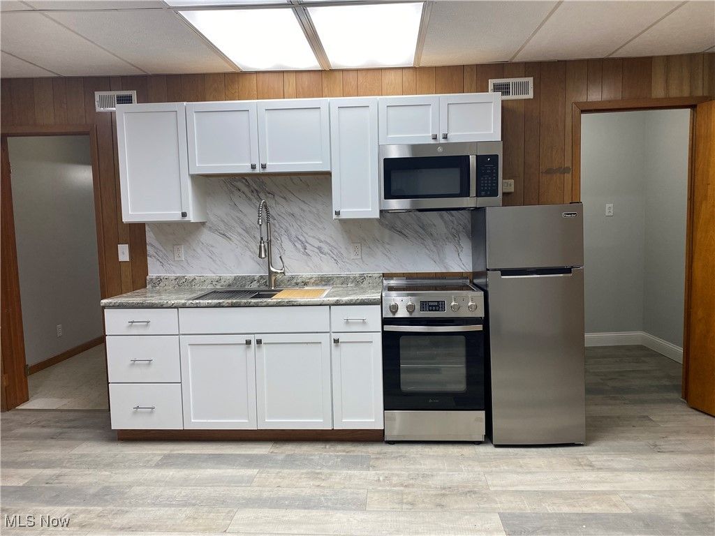 Photo of 14 E Main Street, Shiloh, OH 44878 (MLS # 5175014)