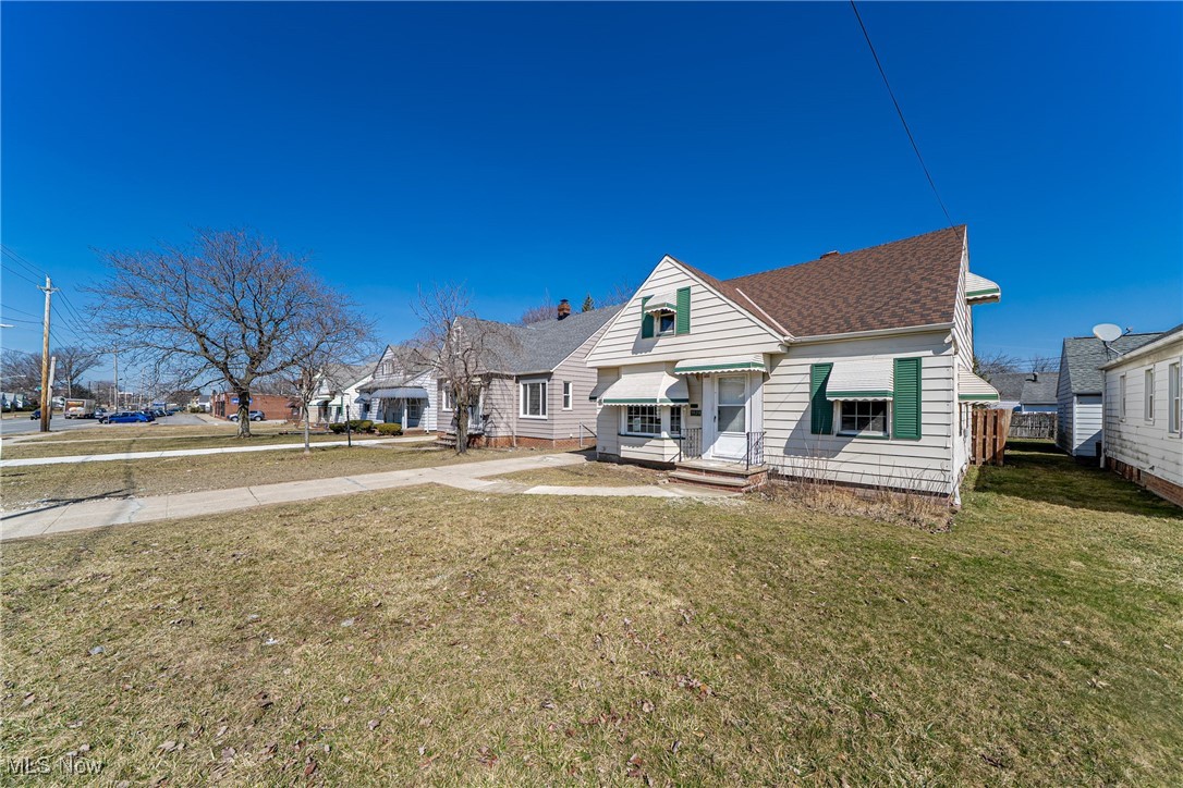 5923 Turney Rd, Garfield Heights, Ohio image 4