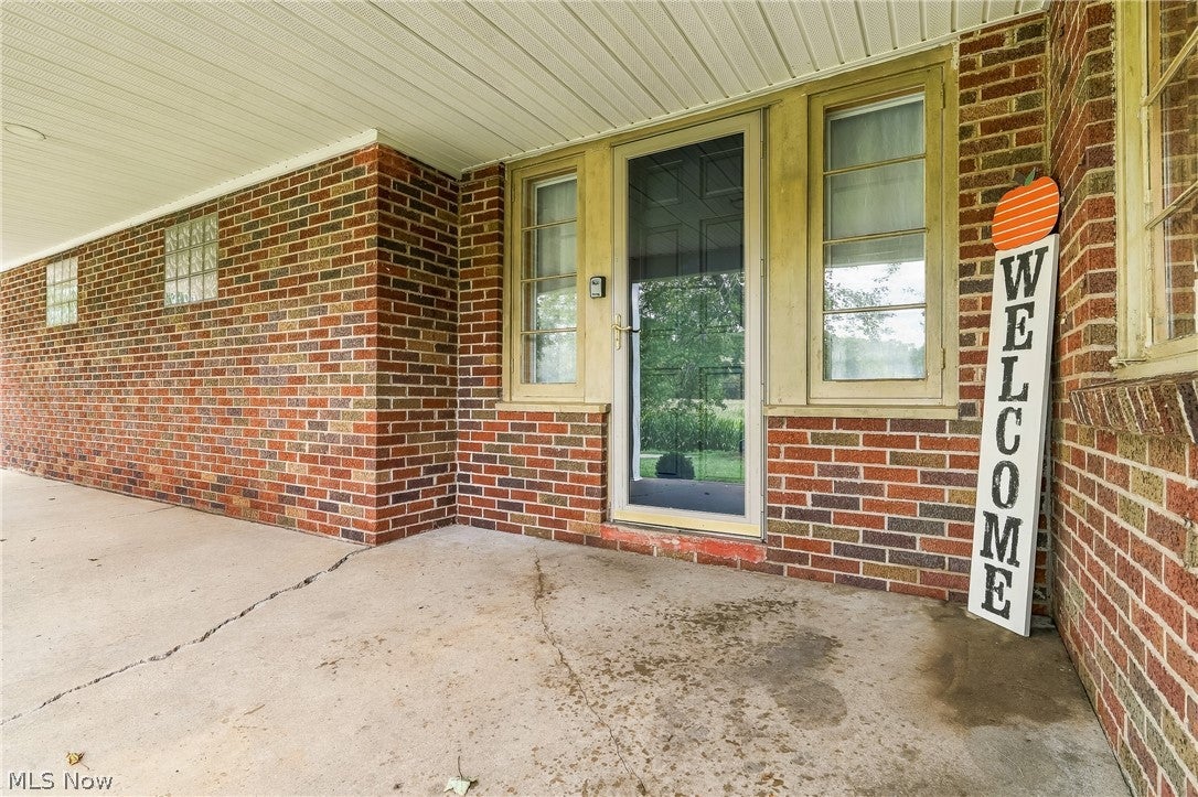3633 Blacksnake Hill Road NE