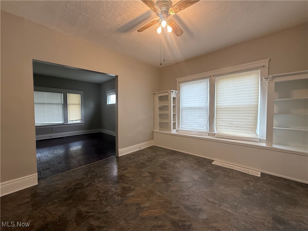 E Q Potters Sub - Residential Lease