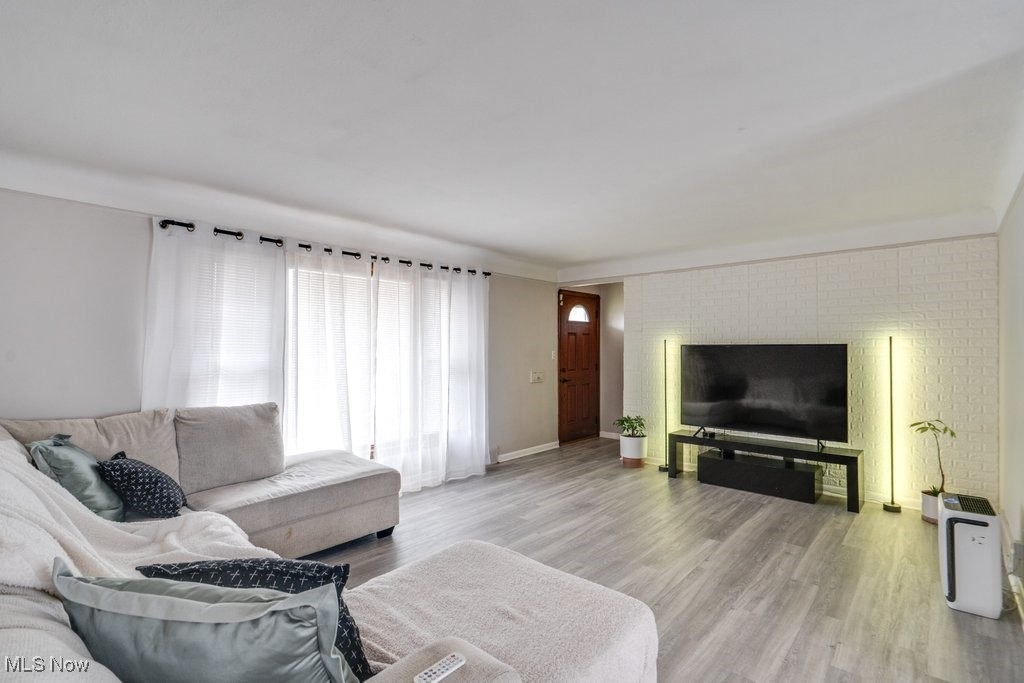 Ely Tr - Residential