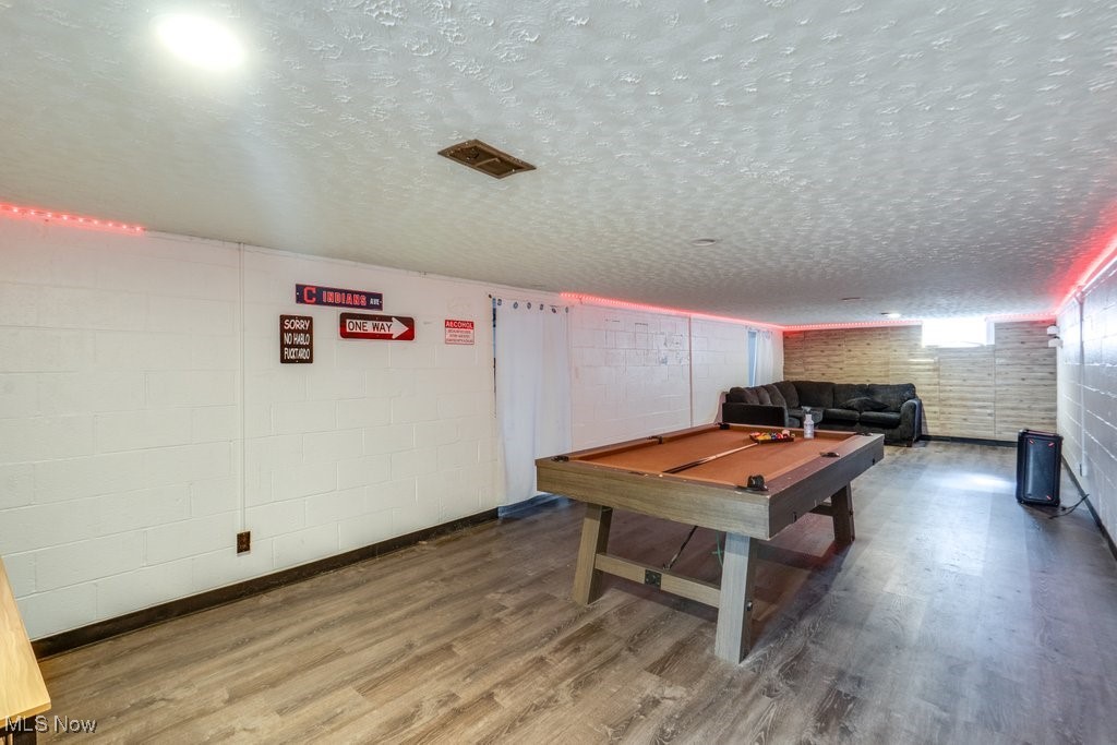 Ely Tr - Residential