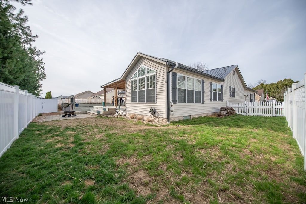 Photo of 316 Creekside Road SE, New Philadelphia, OH 44663 (MLS # 5195897)