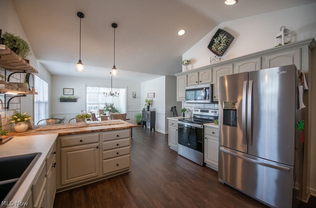 Creekside Dev - Residential