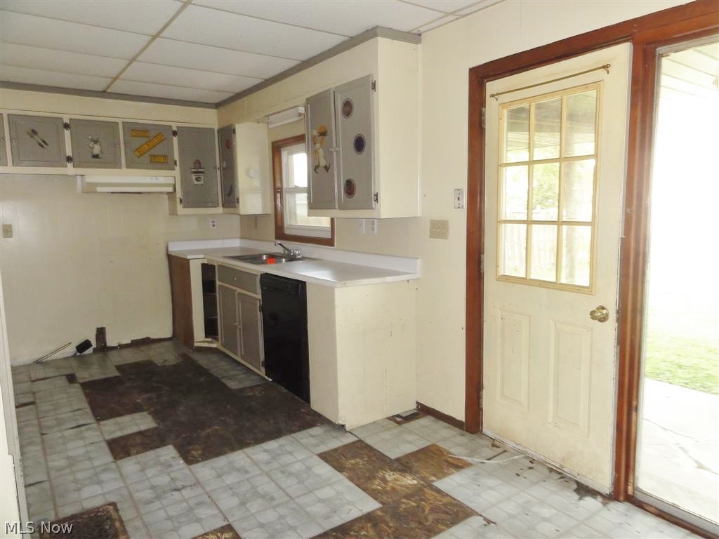 Cable & Muckleys Add - Residential