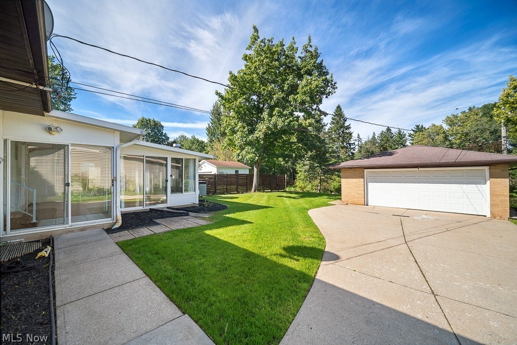 11254 Gordon Drive