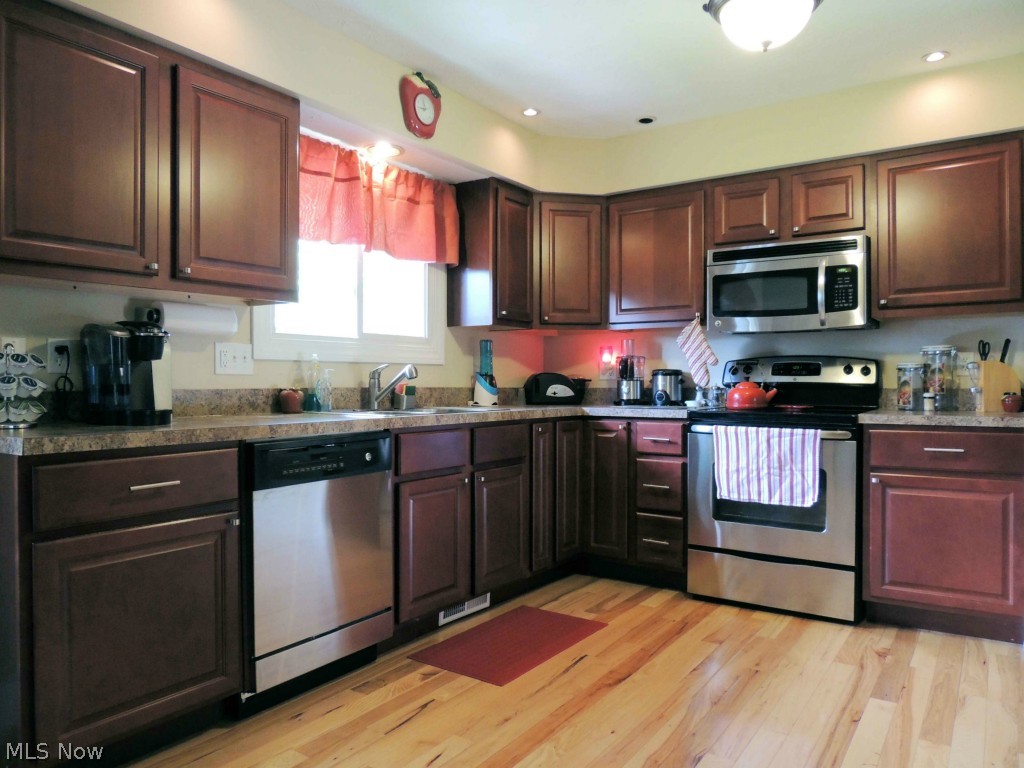 Eagle Oaks - Residential