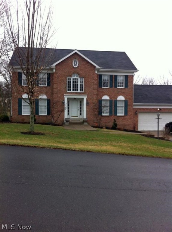 Chandelier in foyer will be replaced. Seller will pay up to $4000 for closing costs and pre paids. Very motivated seller. A complete home and pest inspection is available to view.