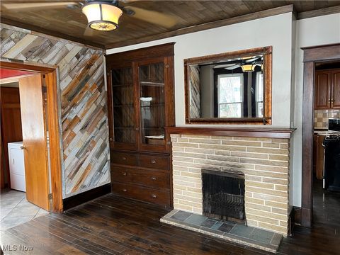 Tiny photo for 199 Garfield Avenue, East Palestine, OH 44413 (MLS # 5141989)