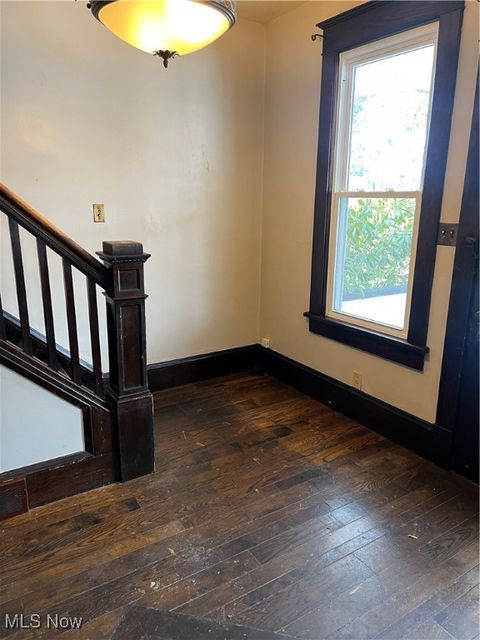 Tiny photo for 199 Garfield Avenue, East Palestine, OH 44413 (MLS # 5141989)