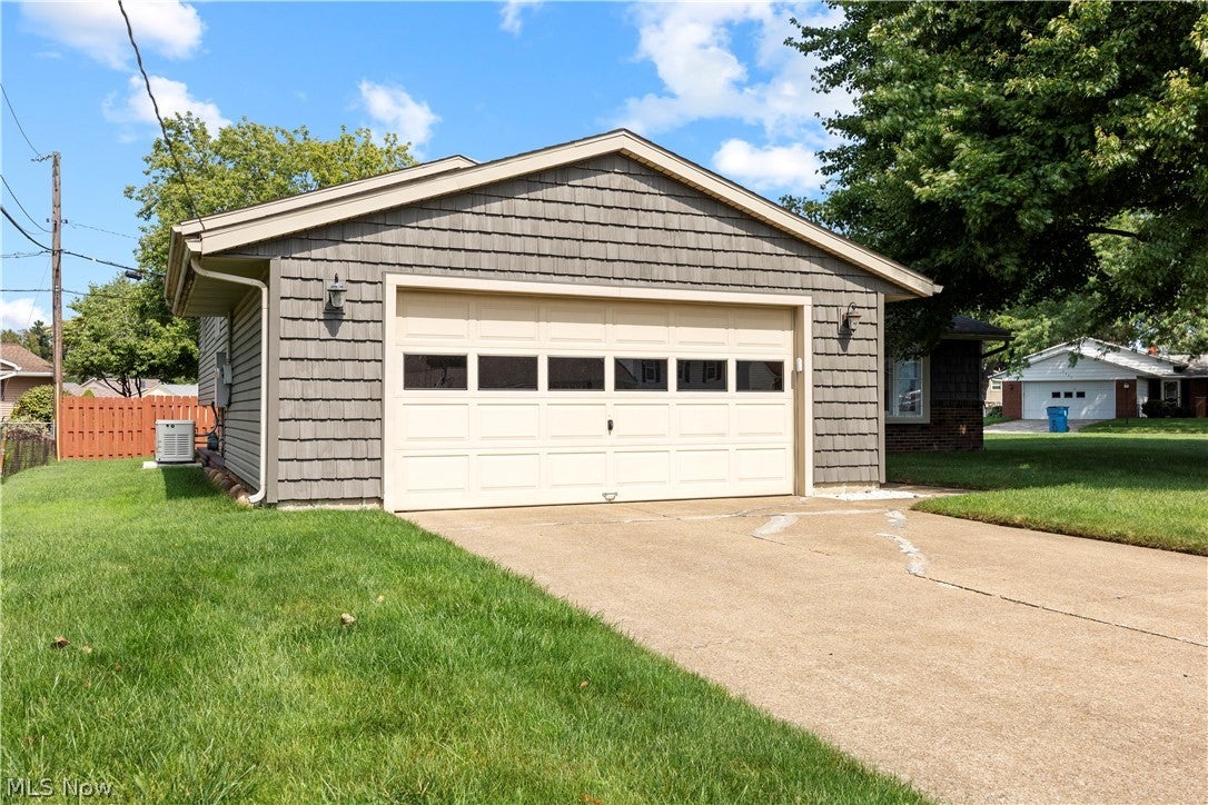 2823 Pease Lane