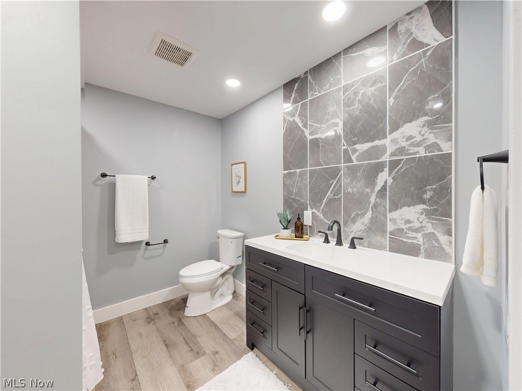 Twin Lakes Park - Residential