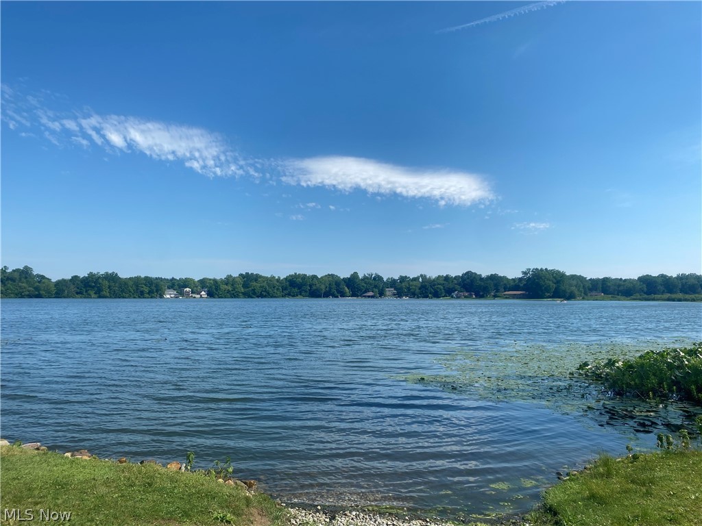 Twin Lakes Park - Residential