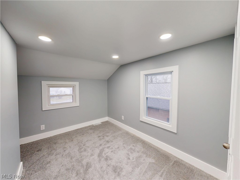 Twin Lakes Park - Residential