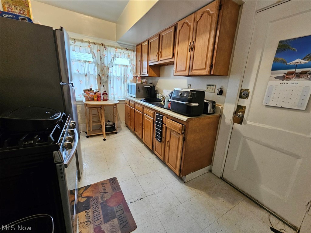 New Center Sub - Residential Income