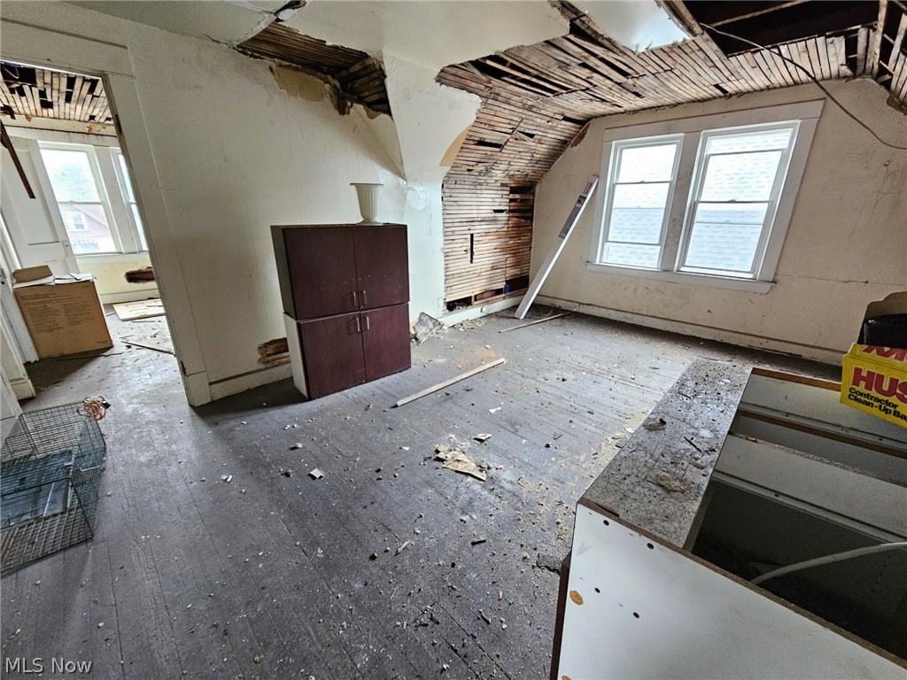 New Center Sub - Residential Income