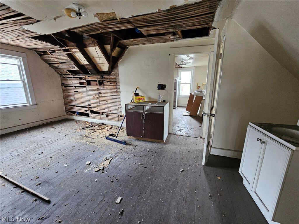 New Center Sub - Residential Income