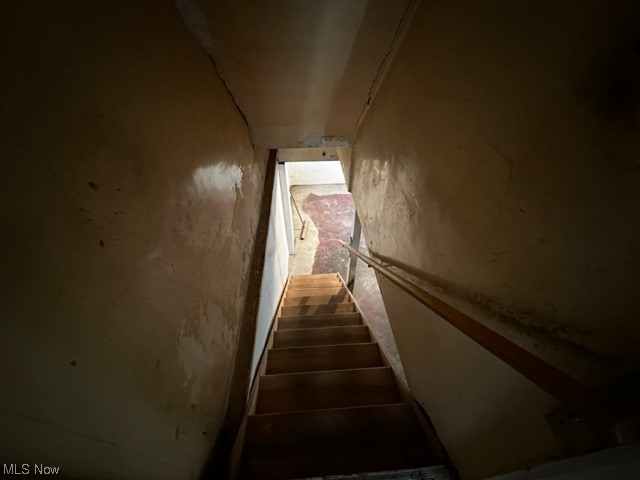 Laura E Sladden Sub - Residential