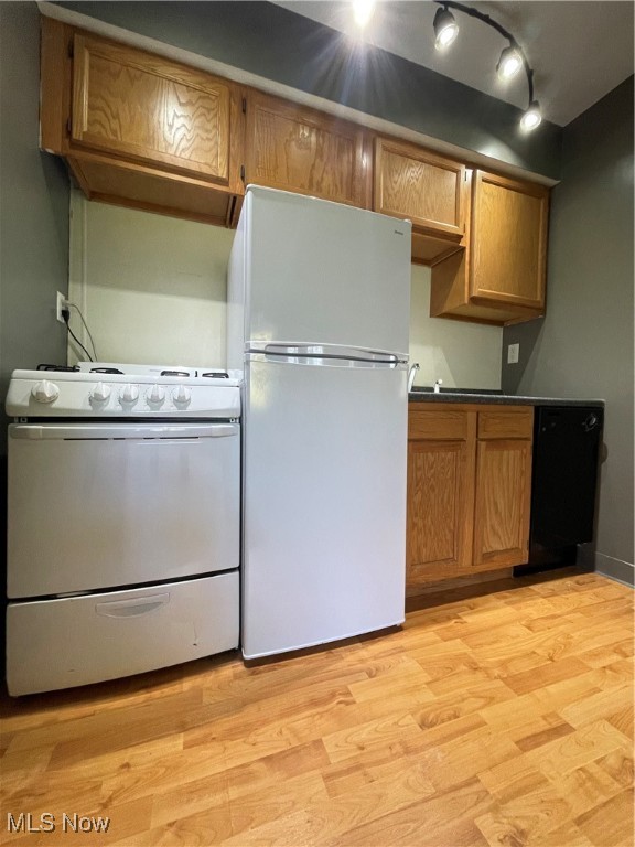 Deisz Sub - Residential Lease