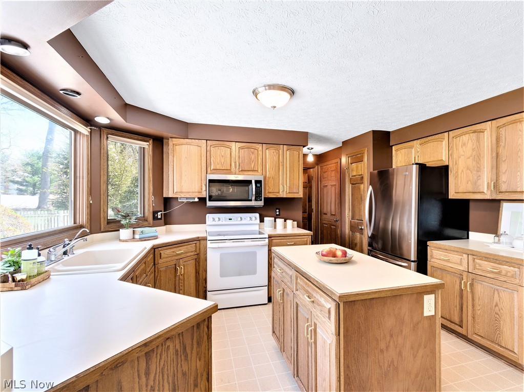 Meadow Wood Ph VI - Residential