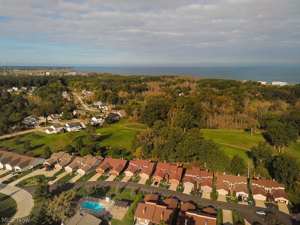 Country Club Overlook Condo - Residential