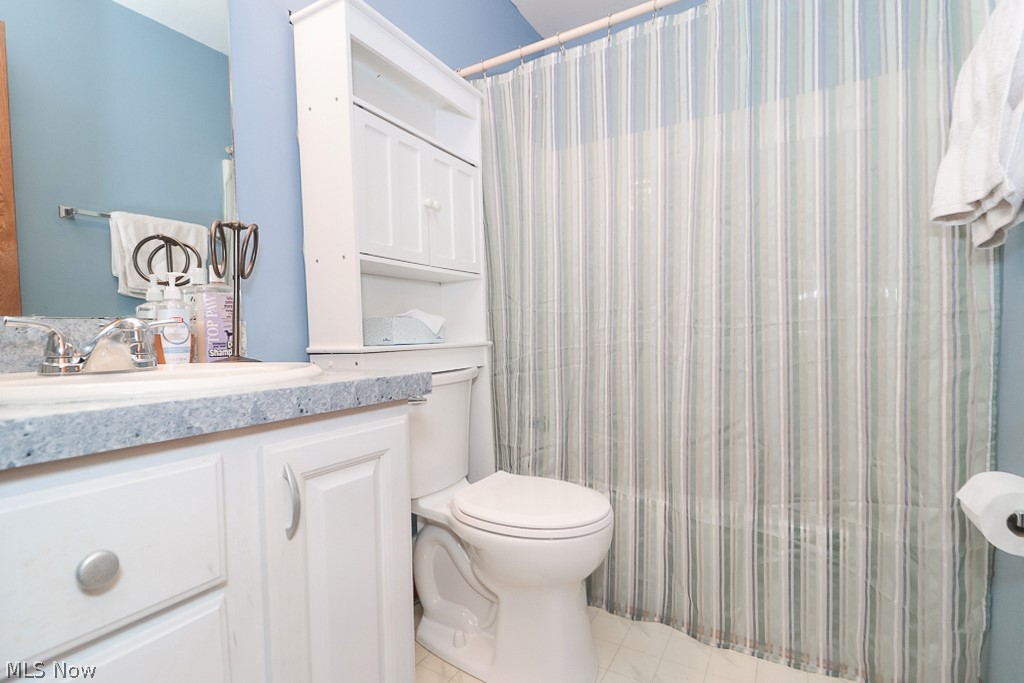 Country Club Overlook Condo - Residential