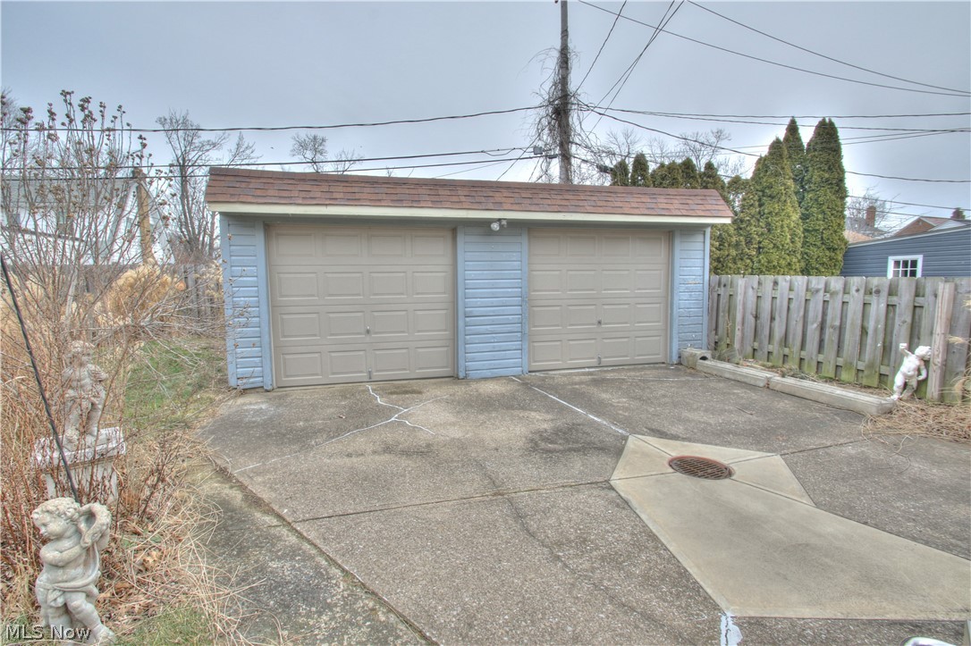 G P Koellikers - Residential