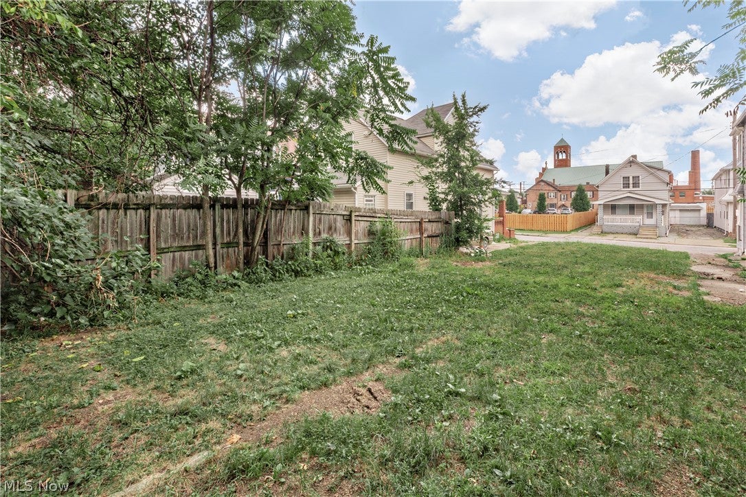 3409 Roehl Avenue